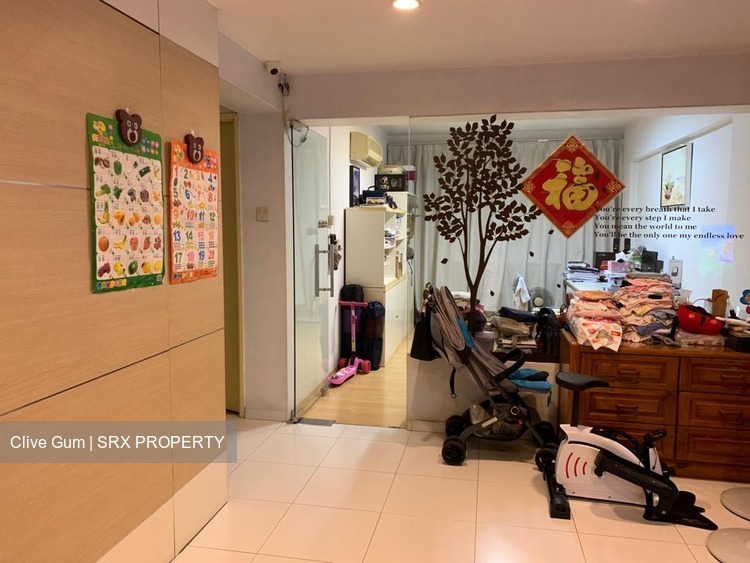 Jurong West Street 65 thumbnail photo